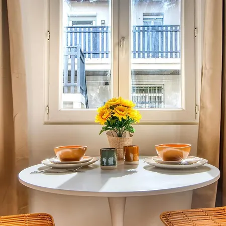 La Soleil - Maison Avec Jardin Prive 아파트