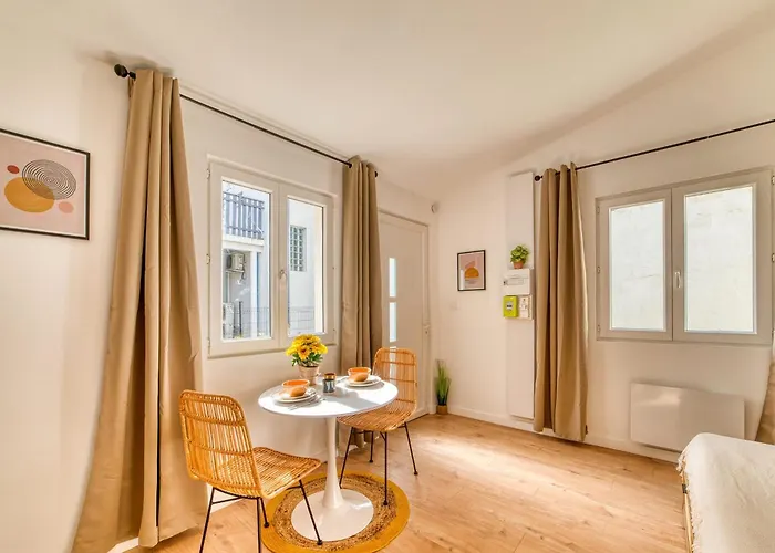 La Soleil - Maison Avec Jardin Prive