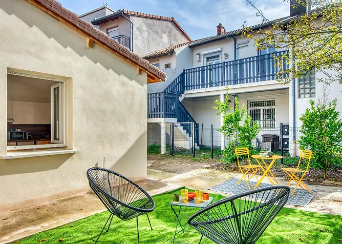 La Soleil - Maison Avec Jardin Prive Appartement Décines-Charpieu