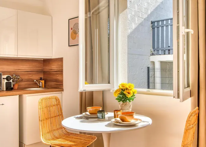 La Soleil - Maison Avec Jardin Prive