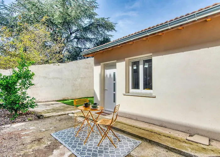 La Soleil - Maison Avec Jardin Prive * Décines-Charpieu